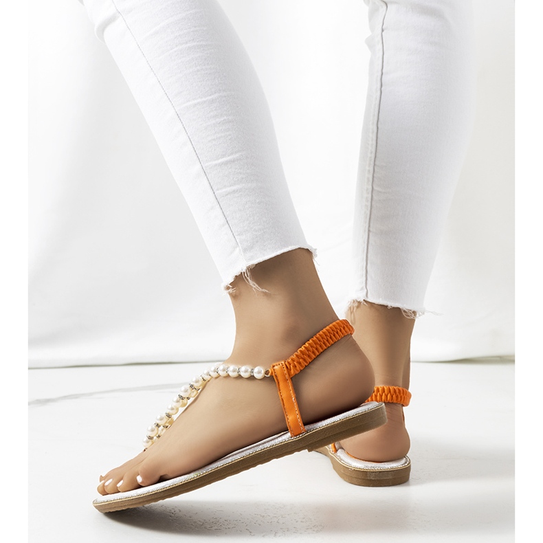 Sandalias naranjas con perlas Tana plata 2