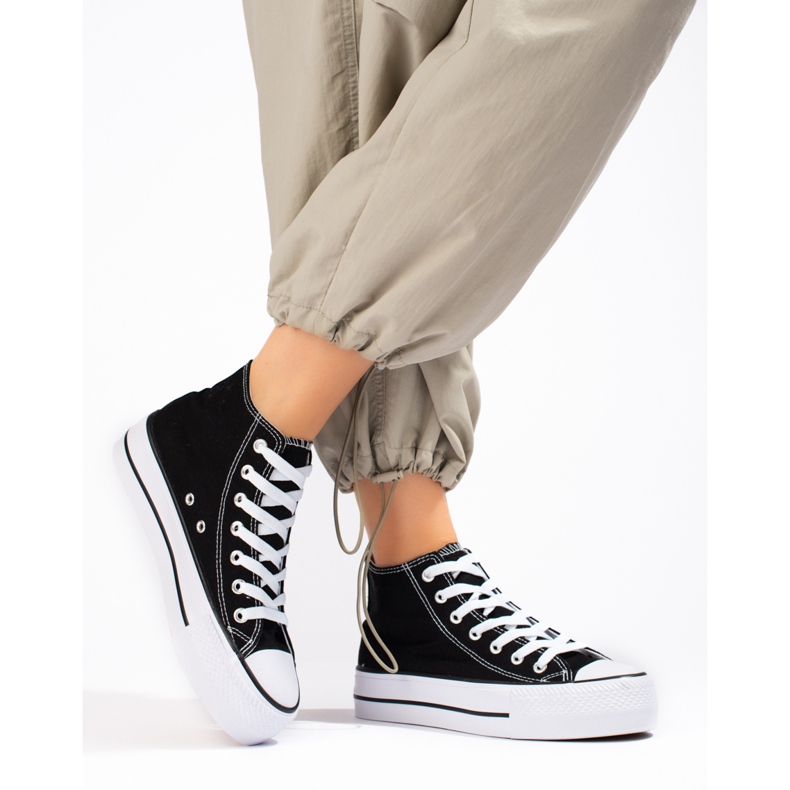 SHELOVET Zapatillas altas en la plataforma negro 1