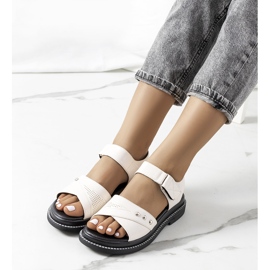 Sandalias blancas en la plataforma Meis beige crudo 1