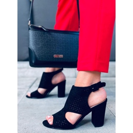 Guala Sandalias negras tacón calado negro 4