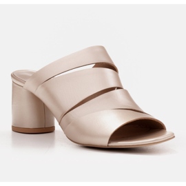 Marco Shoes Pantuflas mujer piel, corte rayas dorado 2