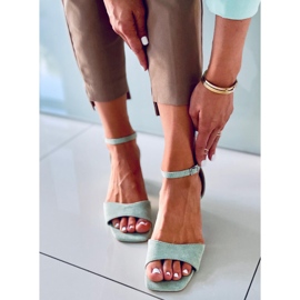 Sandalias de tacón alto en ante verde para mujer 1