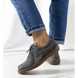 Zapatos de mujer en piel gris de Morten 2