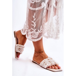 Pantuflas Clásicas De Mujer Con Perlas Beige Calipso 1 Pantuflas Clásicas De Mujer Con Perlas Beige Calipso 1