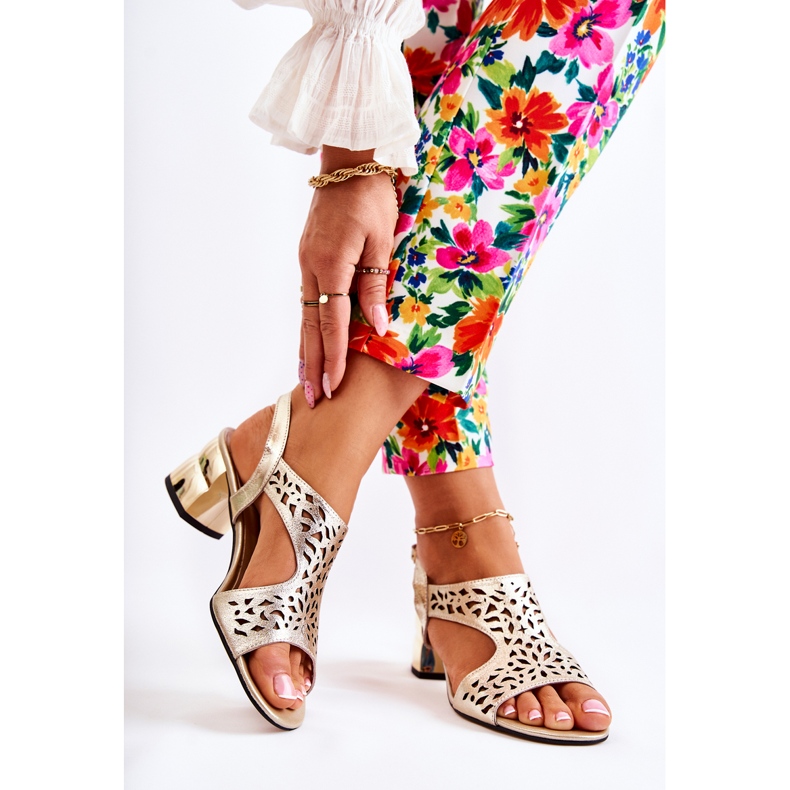 PA2 Sandalias Cuero Caladas Sobre Tacón Alto Dorado Salvio 2