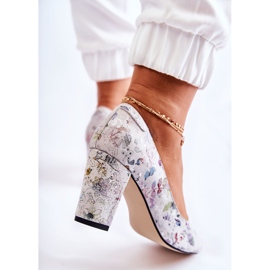 PA2 Zapatos De Salón De Ante Con Flores Kellany Beige 6