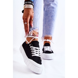 Zapatillas de mujer On The Black Comes Platform negro 1
