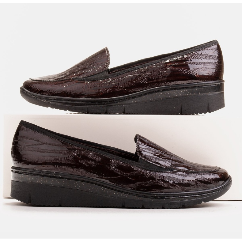 Radoskór Zapatos de mujer cómodos de color marrón para un pie más ancho 1