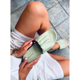 Pantuflas mujer Atissa Verde 5