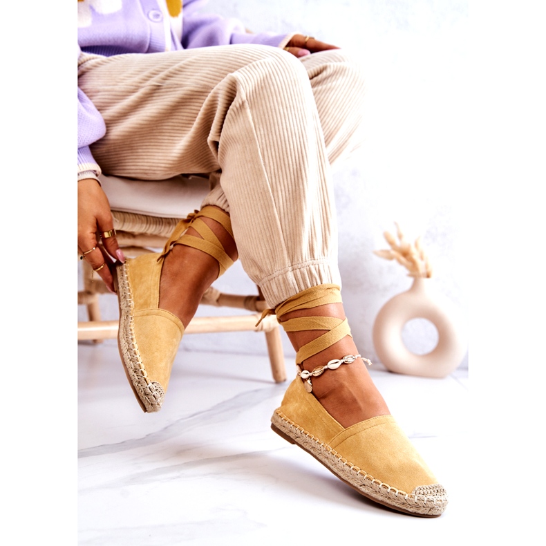 FB1 Alpargatas Amarillas Ismanne Ante Atadas amarillo 4