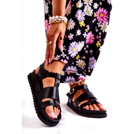 Sandalias De Cuero En La Plataforma Tessy Negra negro 2