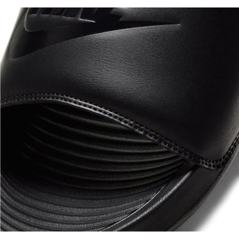 Chanclas Nike Victori One CN9675 003 negro 3