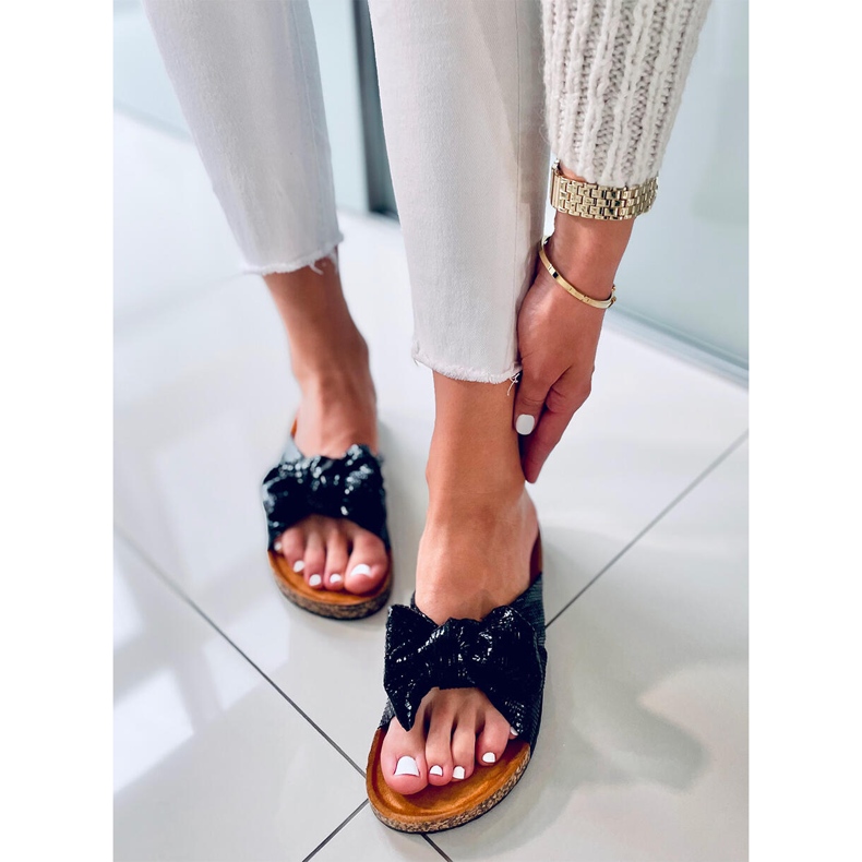 Zapatillas casa de corcho con lazo Amur Negro 1