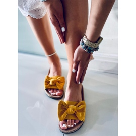 Babucha Corcho Kiara Amarillo 2