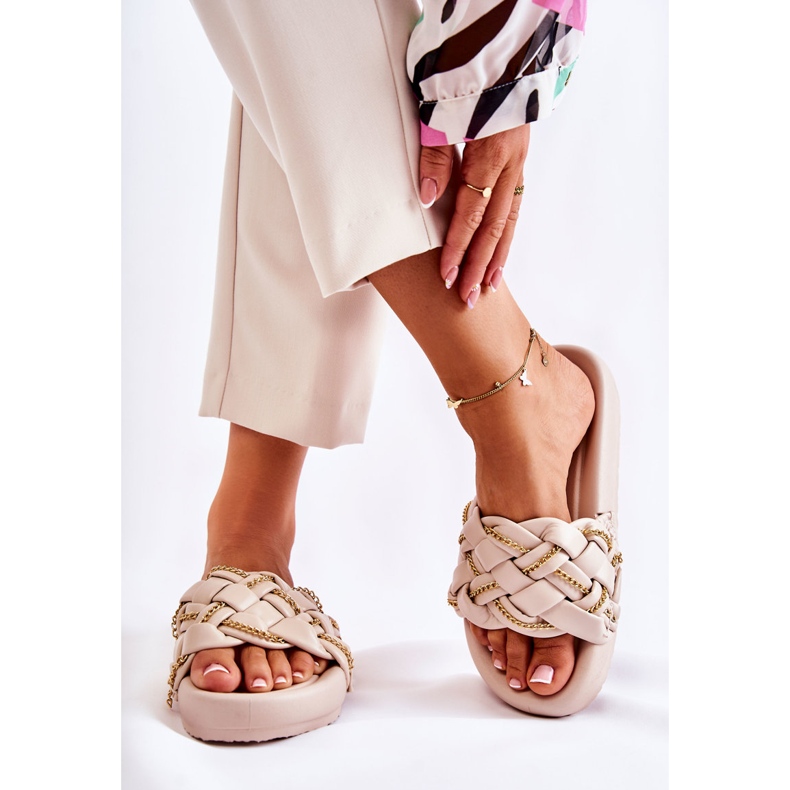 PS1 Babuchas De Mujer De Piel Con Cadena Beige Soline 2