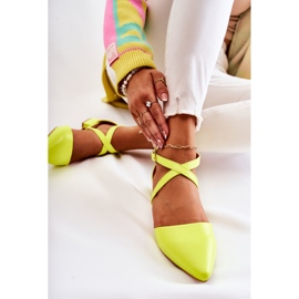 WS1 Bombas De Cuero En Tacones Bajos Amarillo Giovanna multicolor 5