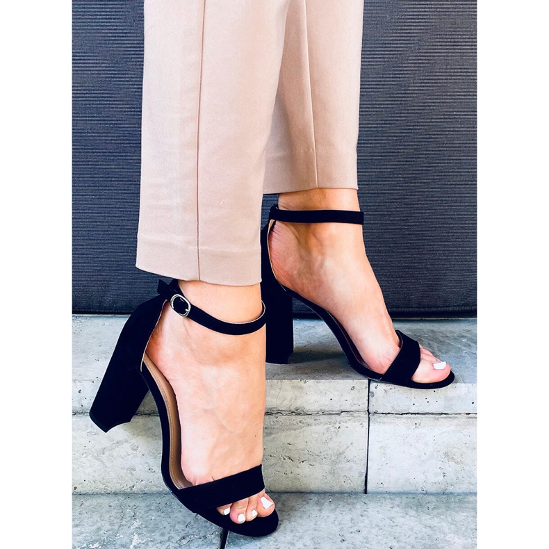 Sandalias de tacón de Ariel Black Suede negro 2 Sandalias de tacón de Ariel Black Suede negro 2