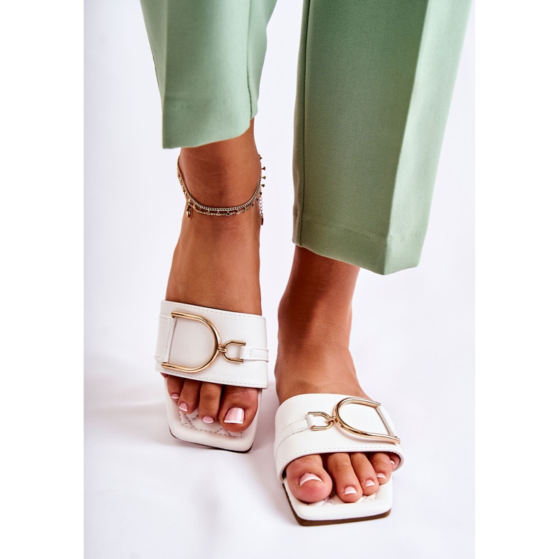 PG2 Pantuflas Clásicas De Mujer En Piel Con Adorno Shilla Blanco dorado 2