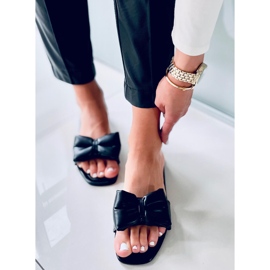 Pantuflas Mili Negras con lazo negro 2