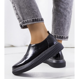 Zapatos brogue negros en la plataforma Siddons 2