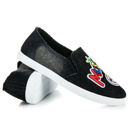 Slipons con parches negro 4