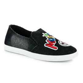 Slipons con parches negro 2