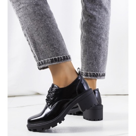 Zapatos de tacón negros de Vance. 1 Zapatos de tacón negros de Vance. 1