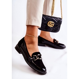 Mocasines Clásicos Con Cadena Laura Messi 2531 Negro 4