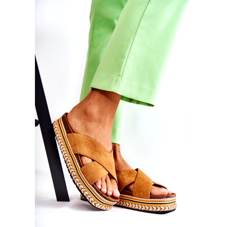 PG1 Pantuflas De Mujer De Ante En La Plataforma Camel Jossie marrón 1