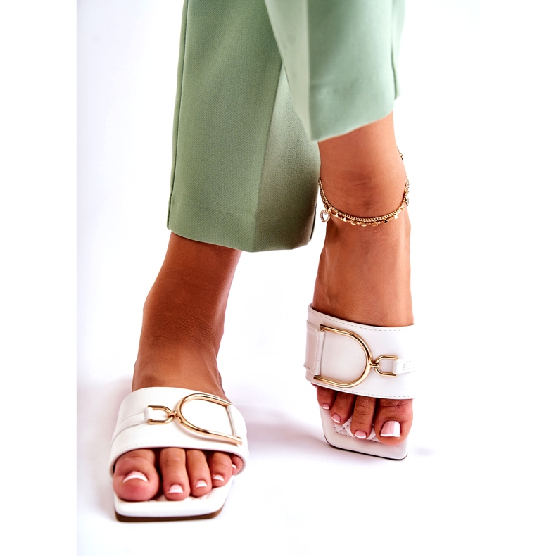 PG2 Pantuflas Clásicas De Mujer En Piel Con Adorno Shilla Blanco 3