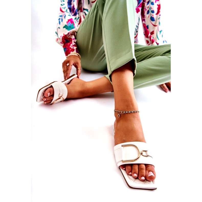 PG2 Pantuflas Clásicas De Mujer En Piel Con Adorno Shilla Blanco 4