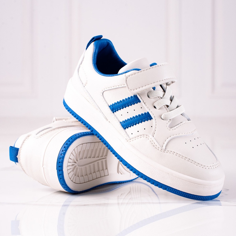 Deportivas para niños Shelovet de piel ecológica en color blanco y azul 1
