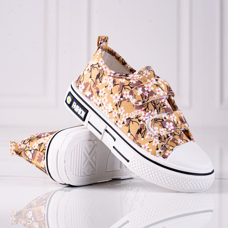 Deportivas infantiles Shelovet con flores beige blanco marrón 1