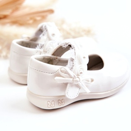Bailarinas infantiles con velcro y encaje blancas blanco 4 Bailarinas infantiles con velcro y encaje blancas blanco 4