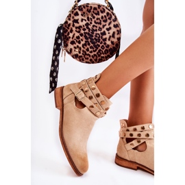 WS1 Botas de mujer con chorros en tacón plano Beige Larino 1