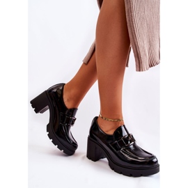 Zapatos elegantes en un pilar con un adorno plateado Black Harmell negro 8
