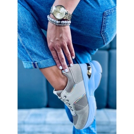 Deportivas con cuña oculta Toni Khaki verde 1 Deportivas con cuña oculta Toni Khaki verde 1