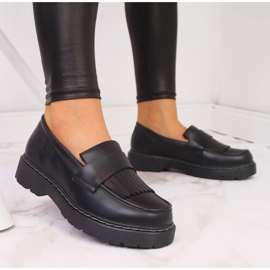 Zapatos negros de mujer con plataforma con flecos Big Star II274100 5