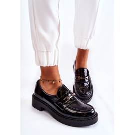 Zapatos Lacados Con Adorno Plata Negro Hestill 3