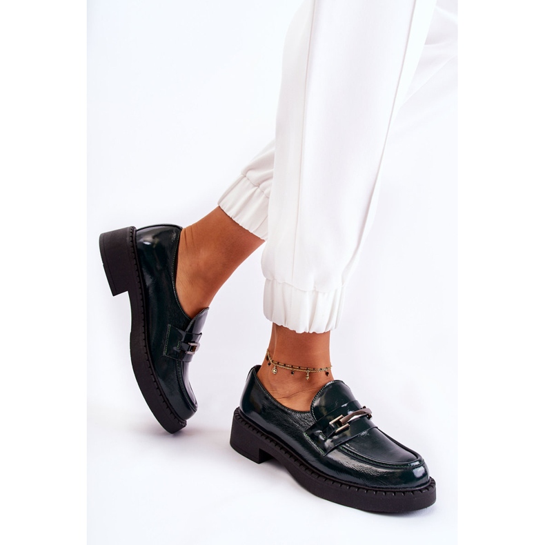 Zapatos Lacados Con Adorno Plata Hestill Verde 2