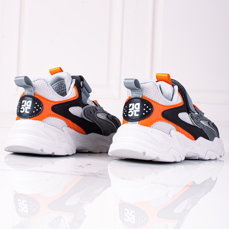 Zapatillas de deporte Shelovet para niños en una gruesa plataforma gris. multicolor 2