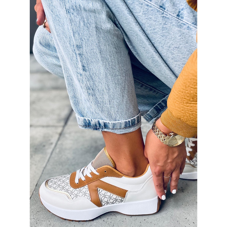 Zapatillas Akira Blancas blanco marrón 1