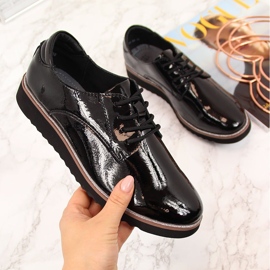 Zapatos mujer charol negro Filippo 4