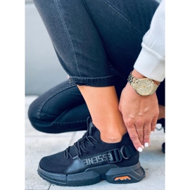 Calzado deportivo hiral calcetines negros 1