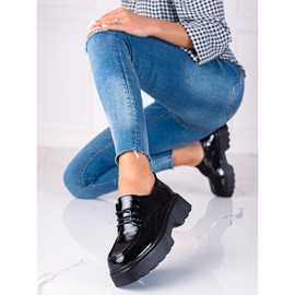 Zapatos Vinceza lacados en negro 2