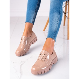 Zapatos vinceza barniz beige 2