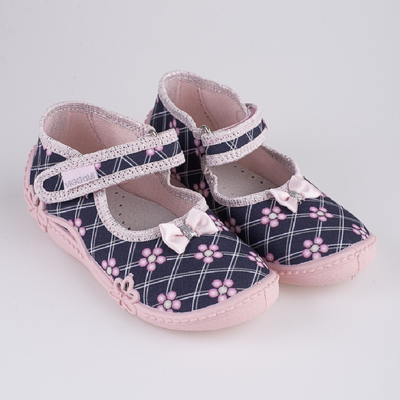 Pantuflas niña Viggami estampado Inka azul marino rosado 1