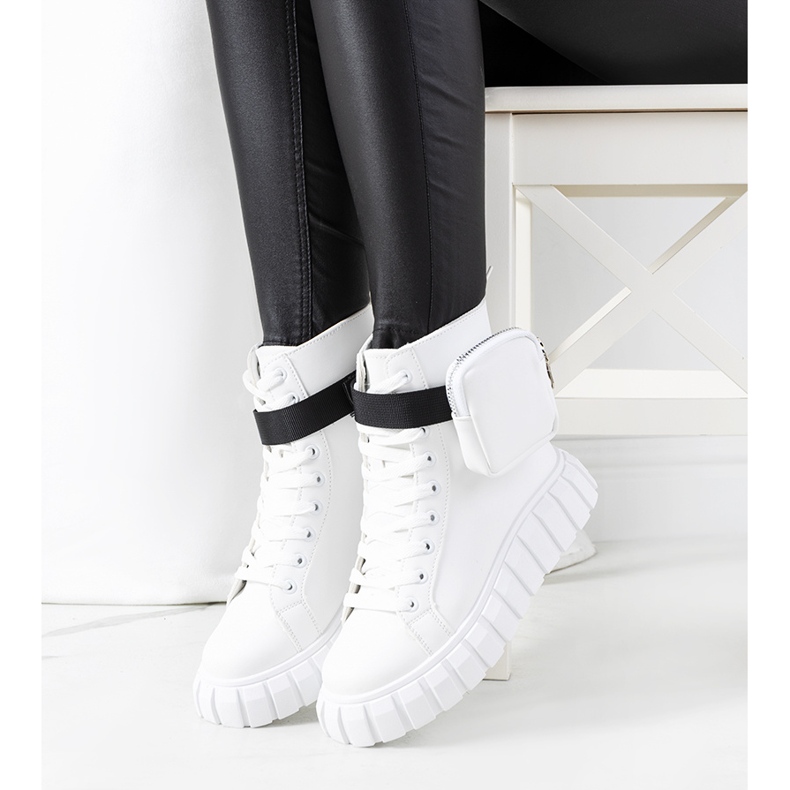 Zapatillas blancas en la plataforma Haver blanco 2