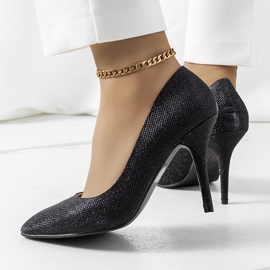 Tacones negros brillantes Macerra 1