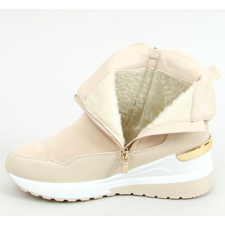 Botas sobre la suela deportiva Zazul Beige 1 Botas sobre la suela deportiva Zazul Beige 1